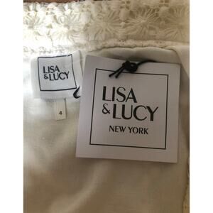 NWT Lisa and Lucy lace cream lace mini skirt size 4